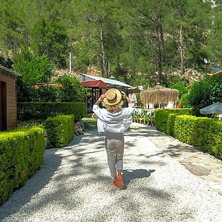Zuemruet Boutique Hotell *